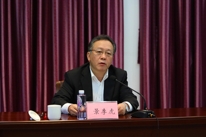 tingchang.jpg tingchang.jpg